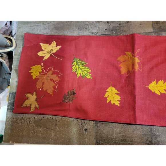 Red leaf leaves Fall autumn table runner decor - Picture 3 of 4